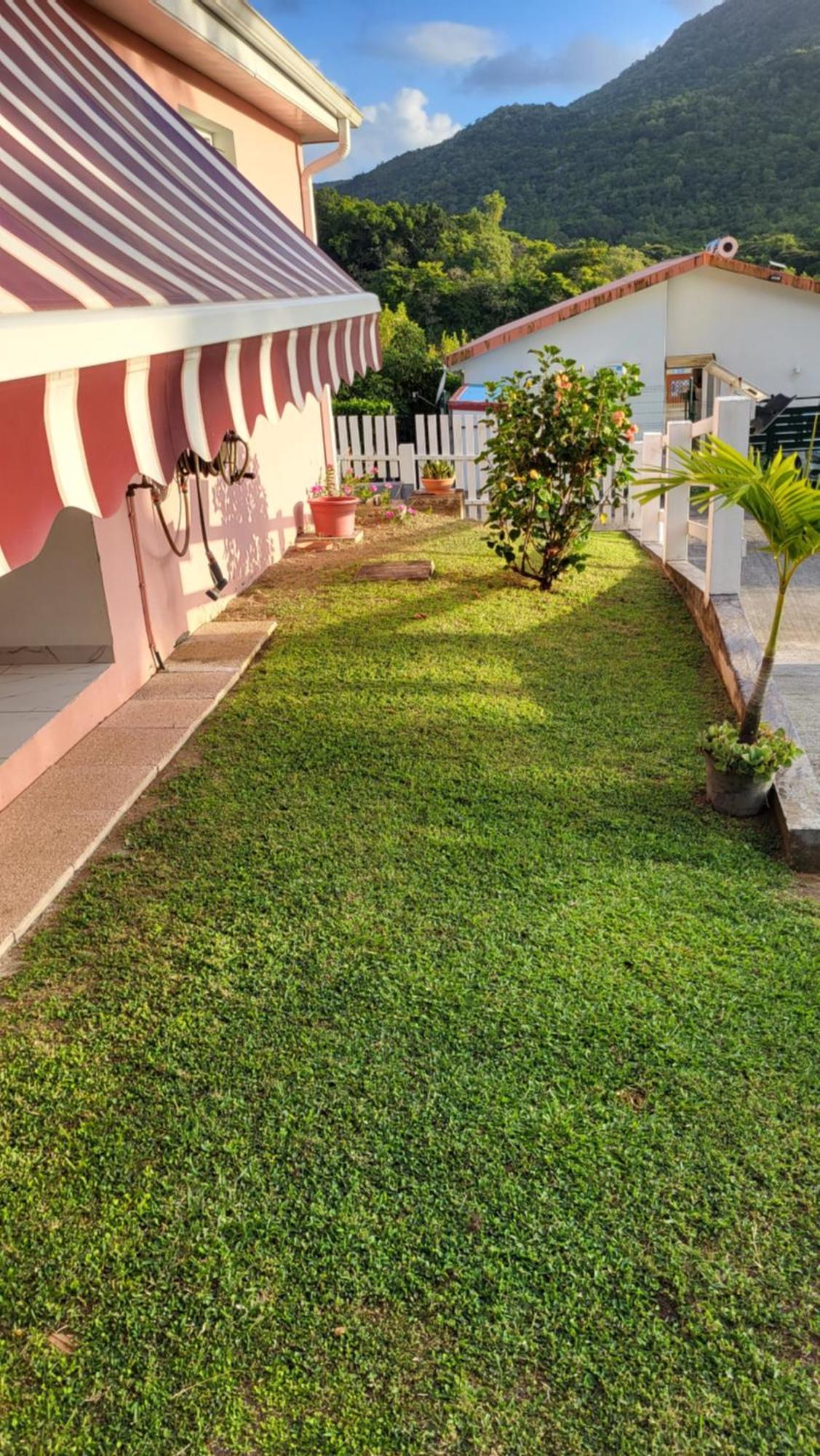 Maison Indep, Spa, Mer, Jardin, Bien-Etre Les Trois-Ilets Luaran gambar